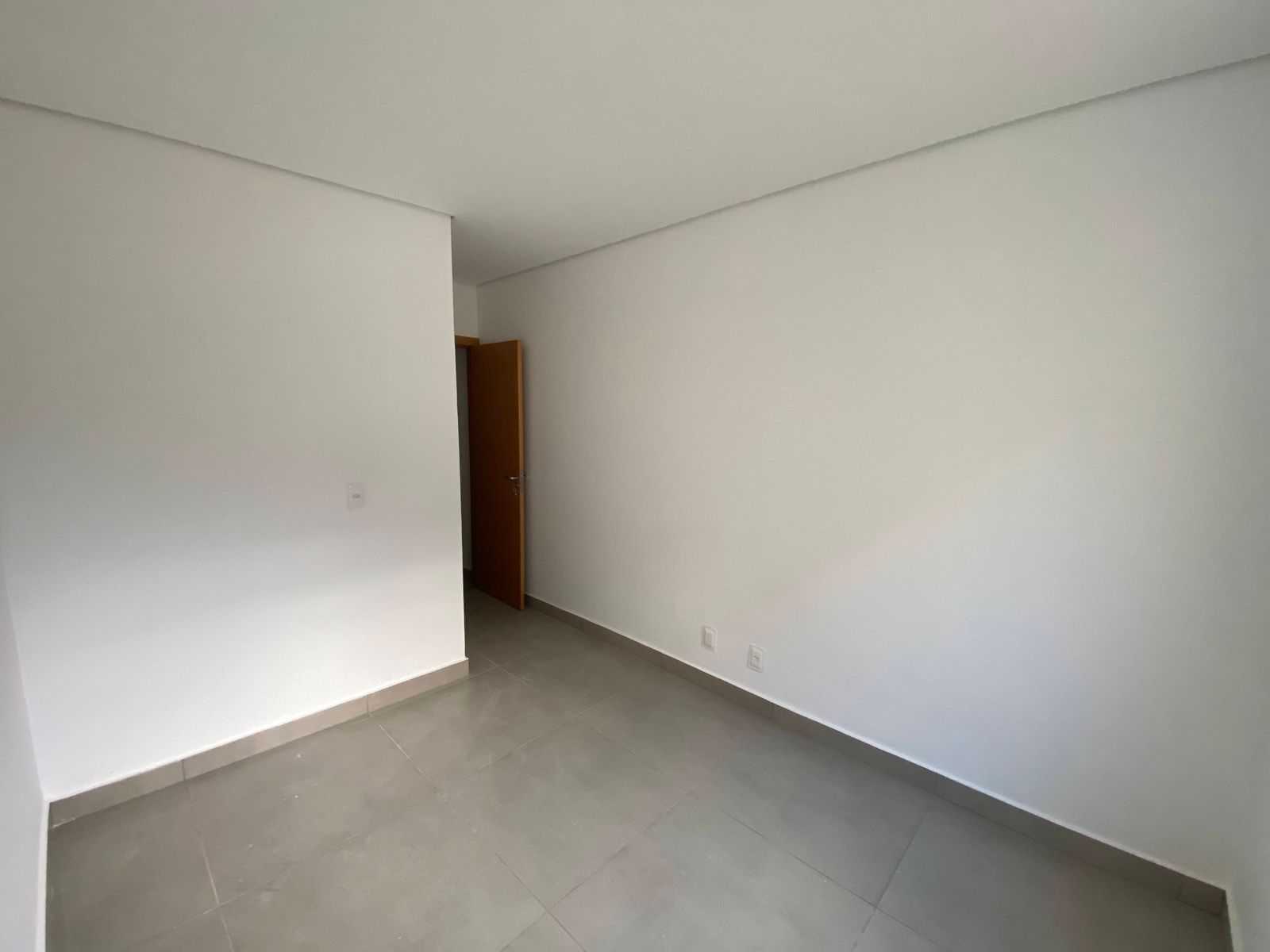 Casa à venda com 2 quartos, 100m² - Foto 8