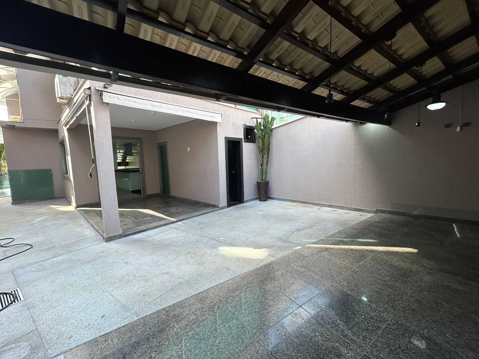 Casa à venda com 3 quartos, 260m² - Foto 16