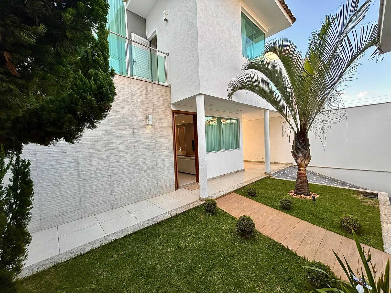 Casa à venda com 4 quartos, 288m² - Foto 6