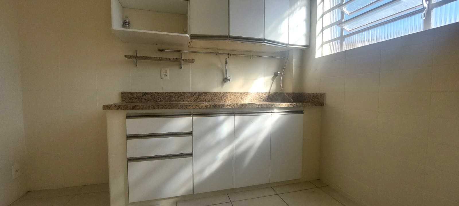 Apartamento à venda com 3 quartos, 85m² - Foto 10