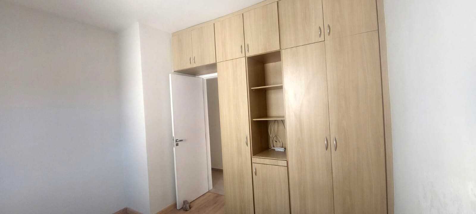 Apartamento à venda com 3 quartos, 85m² - Foto 17