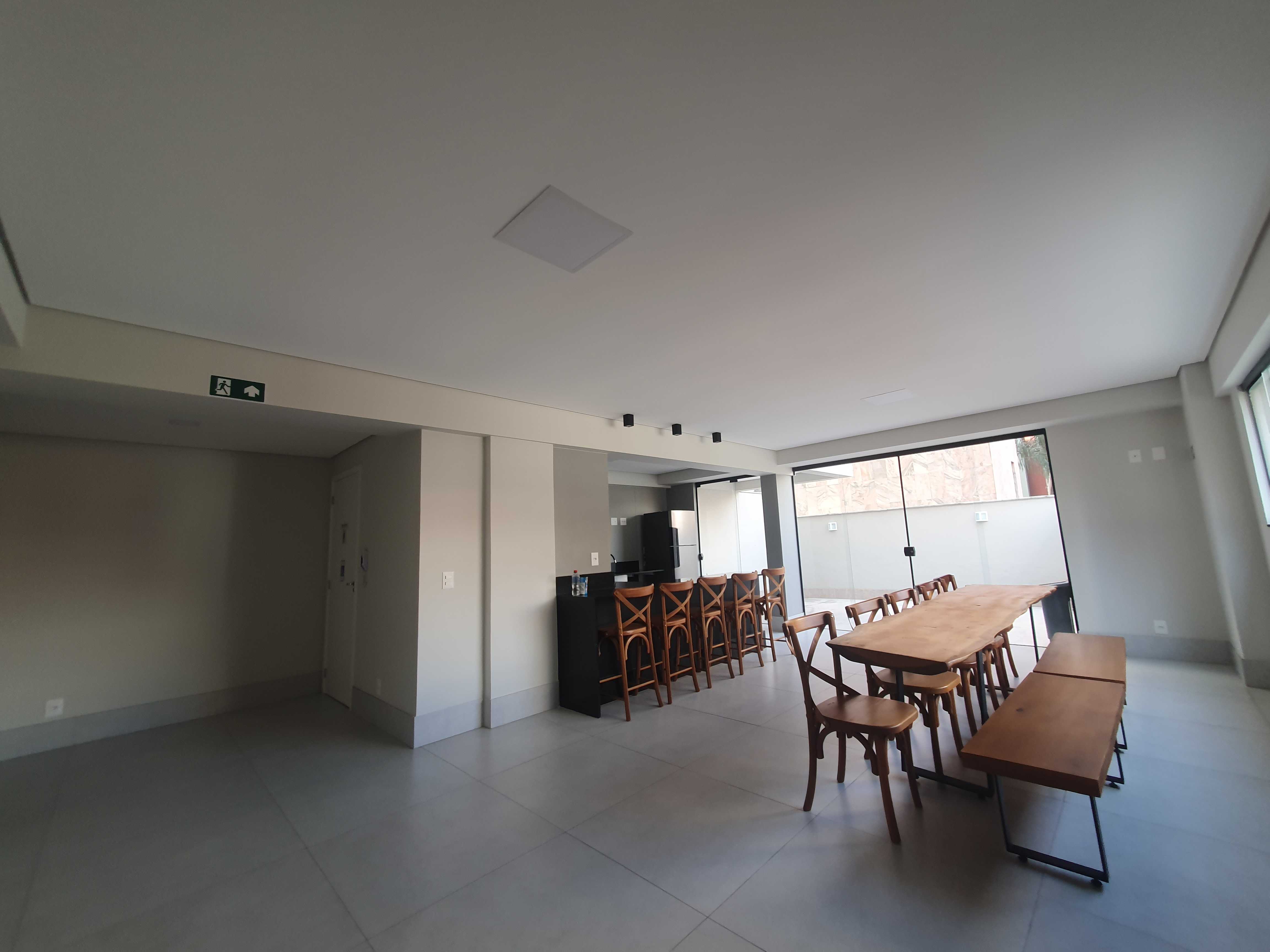 Apartamento à venda com 2 quartos, 65m² - Foto 14