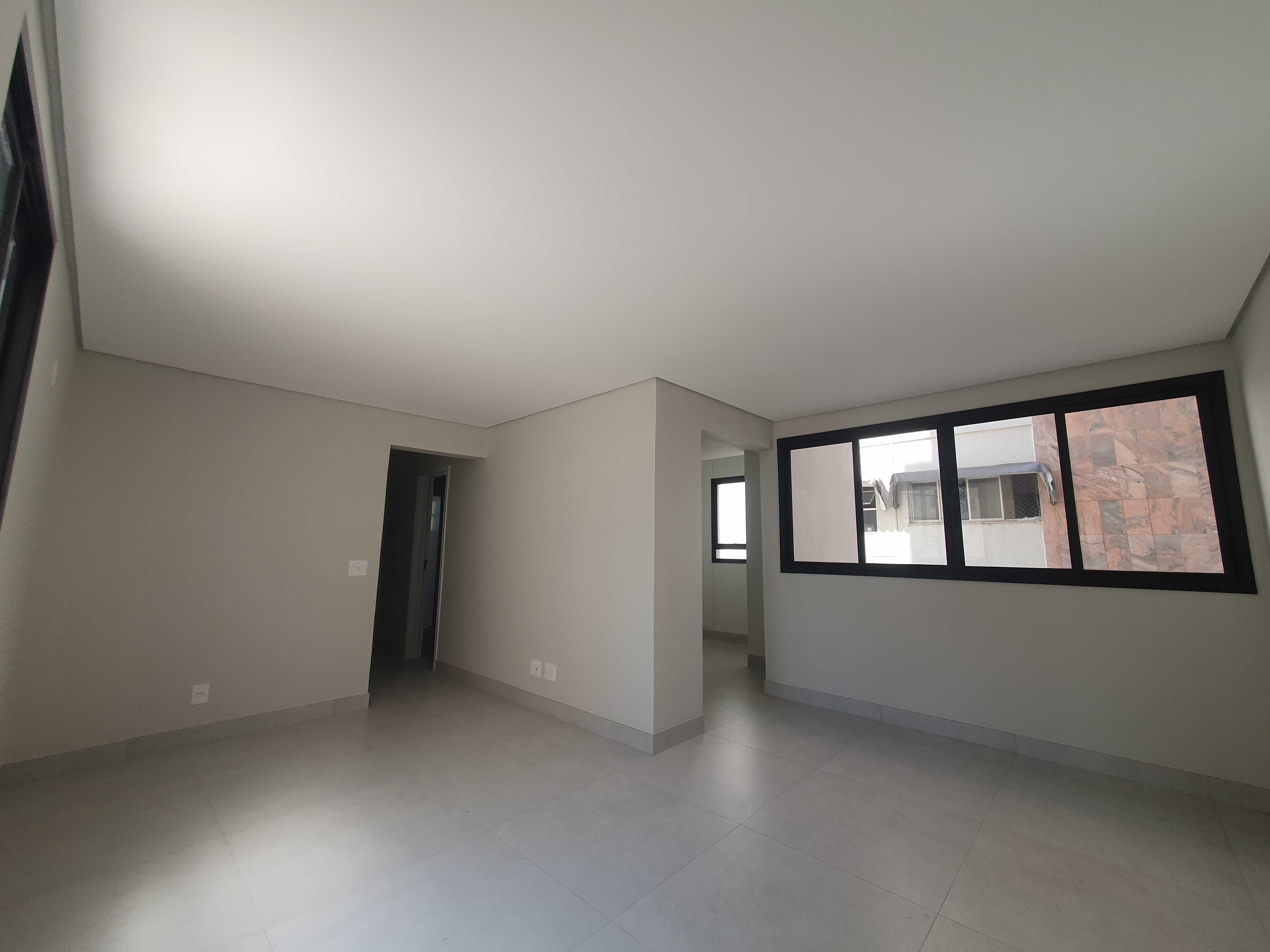 Apartamento à venda com 2 quartos, 65m² - Foto 1