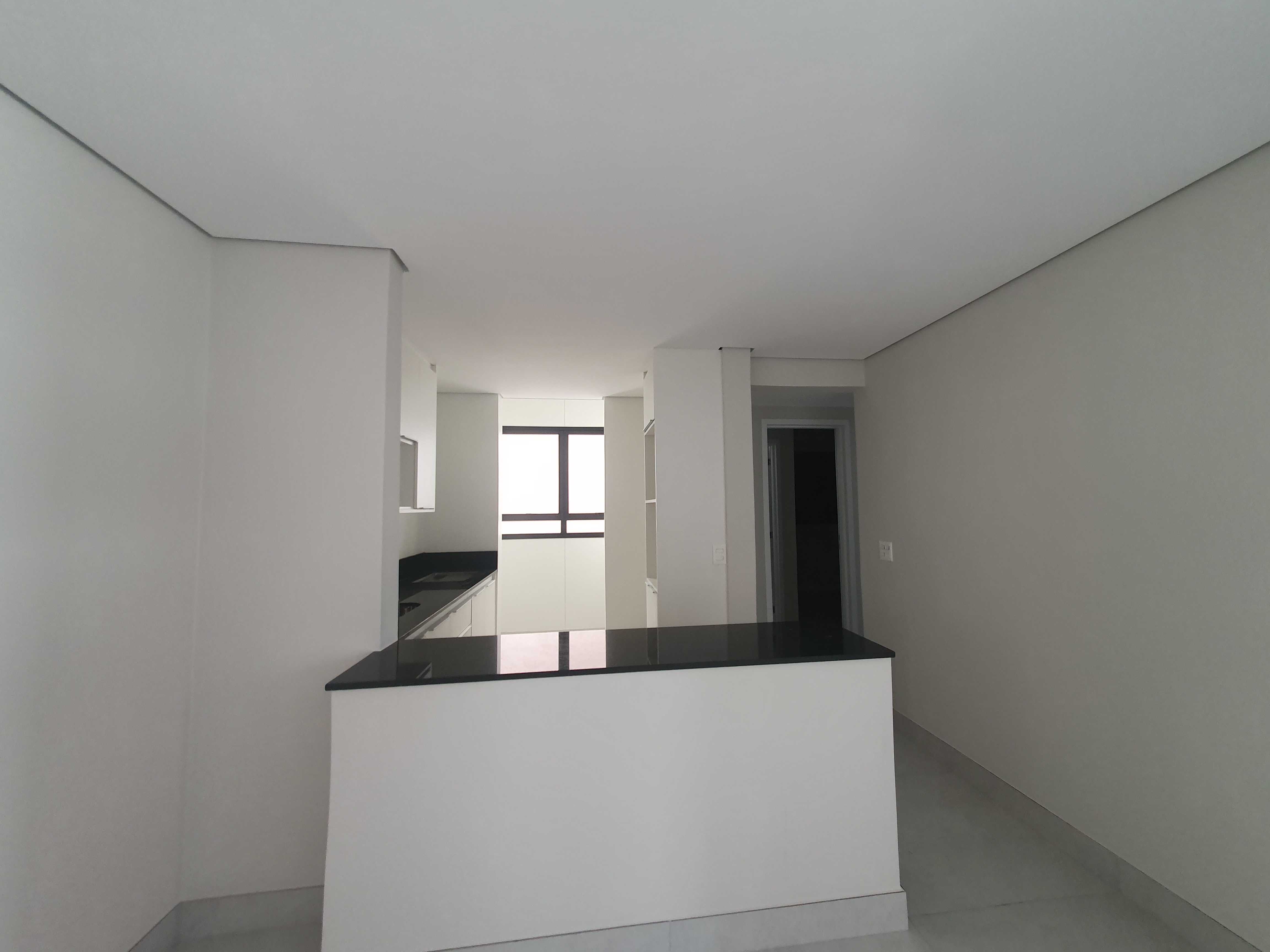 Apartamento à venda com 2 quartos, 65m² - Foto 4