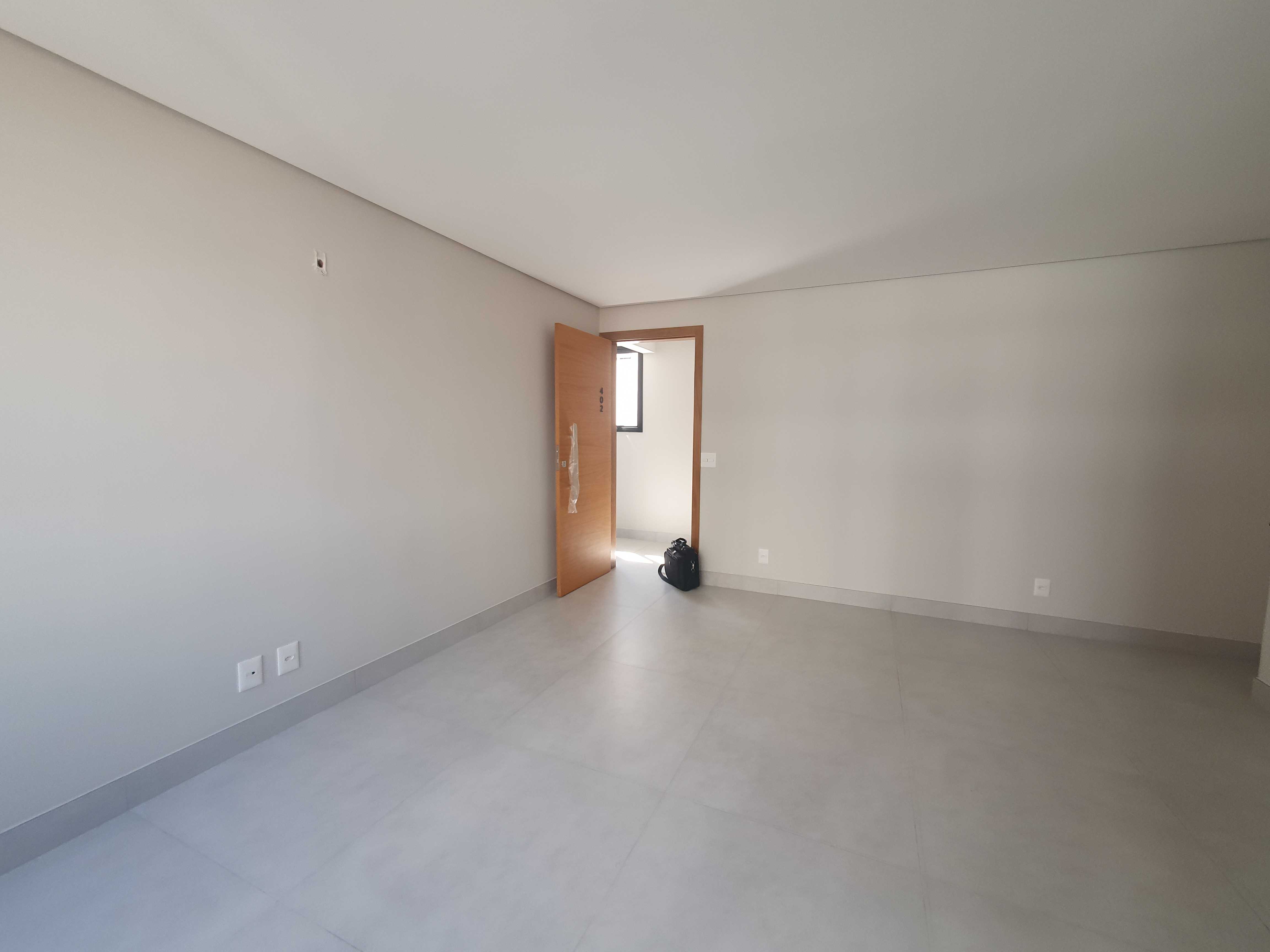 Apartamento à venda com 2 quartos, 65m² - Foto 2