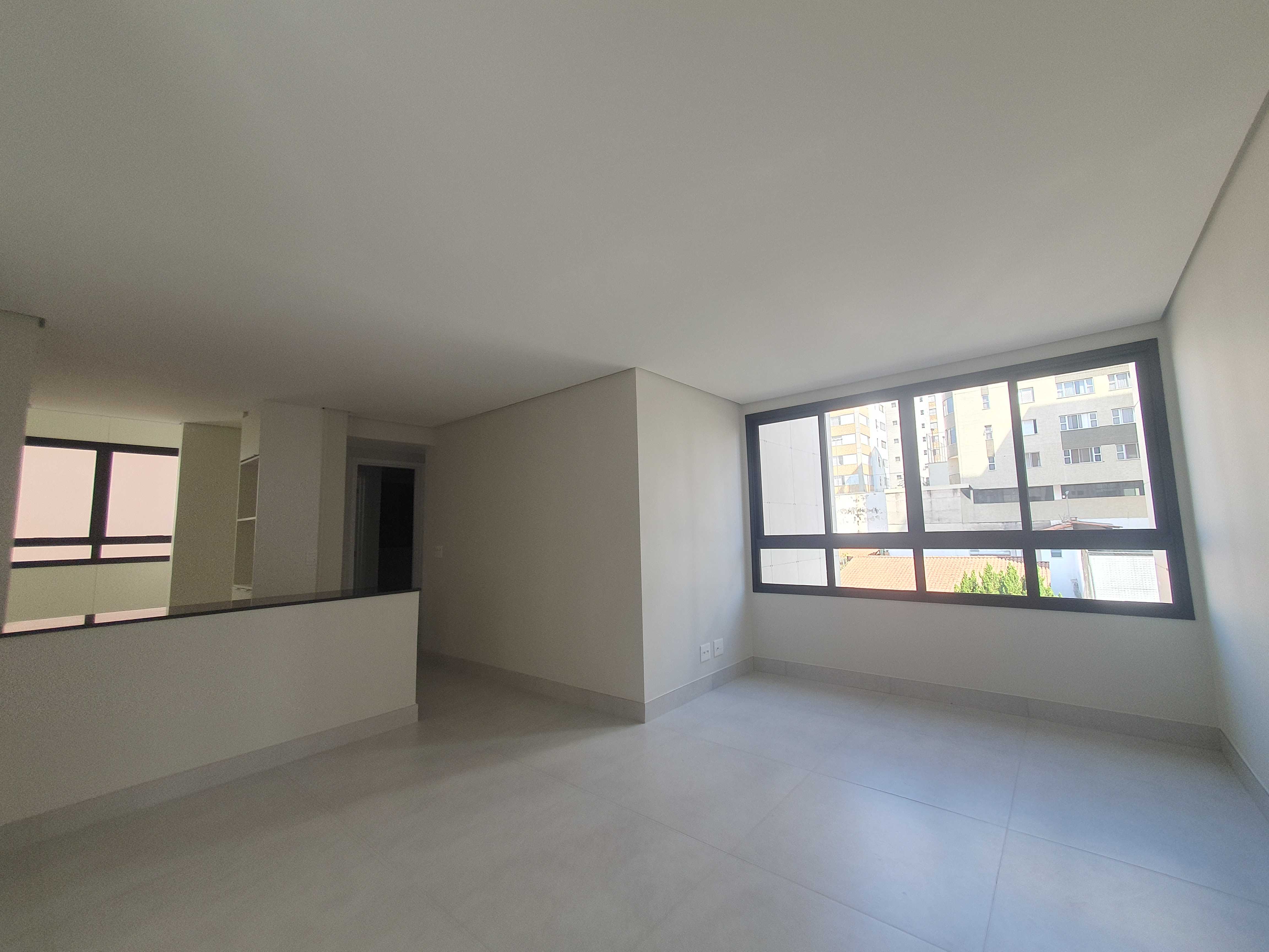 Apartamento à venda com 2 quartos, 65m² - Foto 1