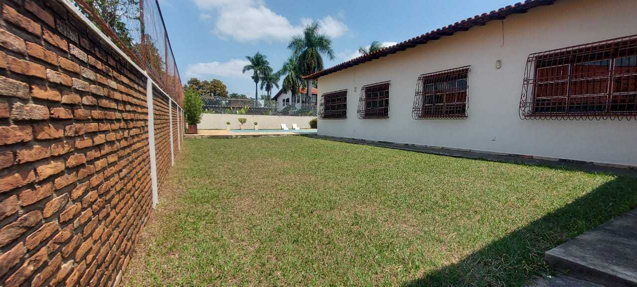 Casa à venda com 4 quartos, 379m² - Foto 5