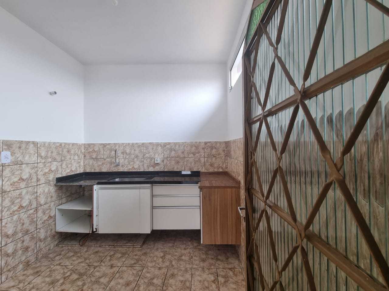 Casa para alugar com 3 quartos, 105m² - Foto 22