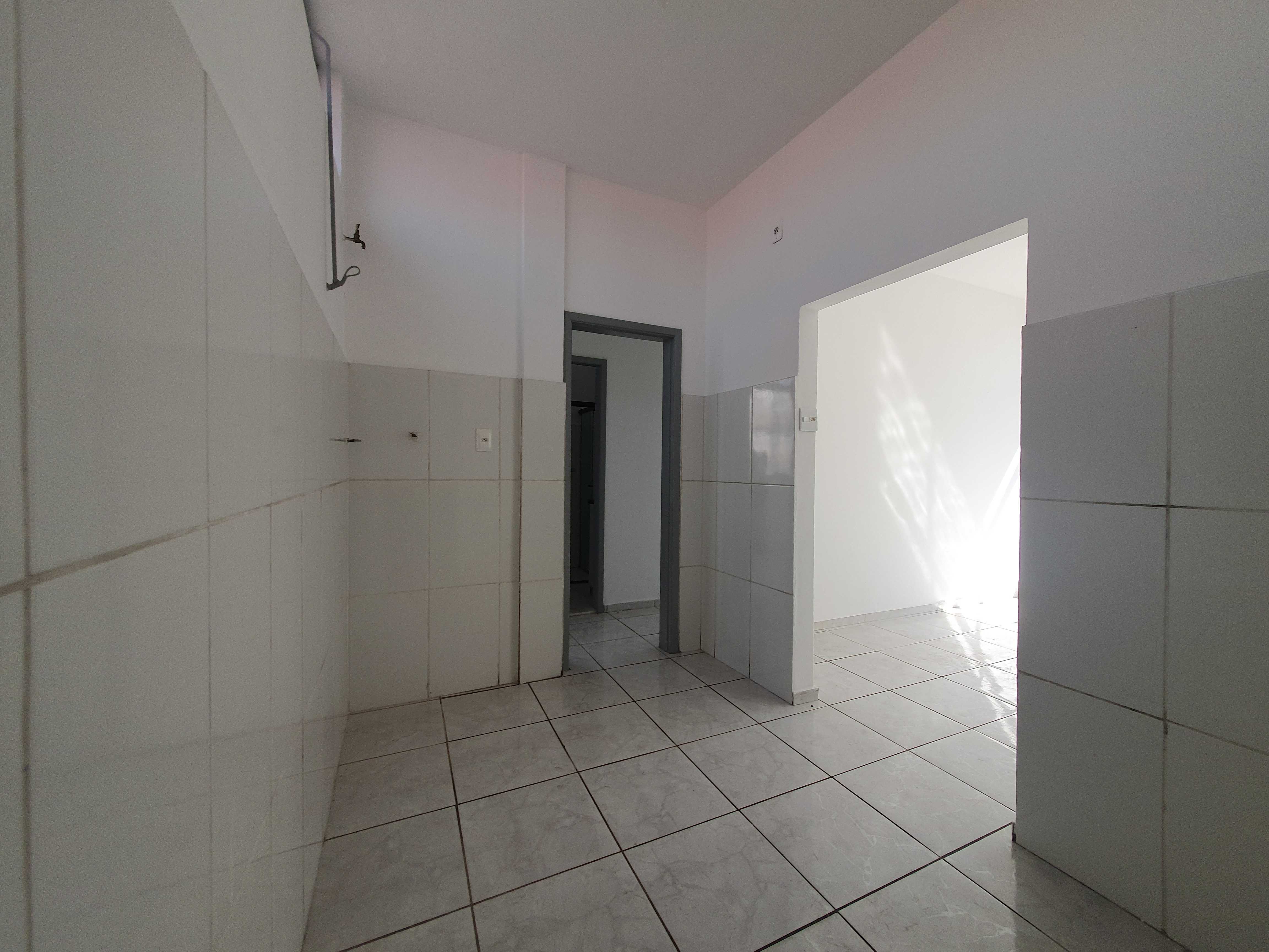 Apartamento à venda com 2 quartos, 61m² - Foto 3