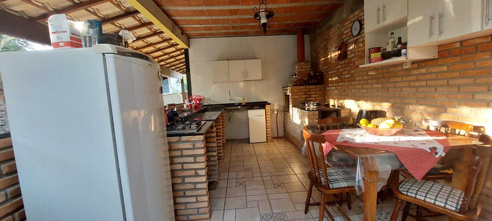 Casa à venda com 4 quartos, 184m² - Foto 24