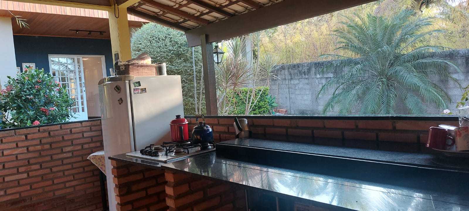 Casa à venda com 4 quartos, 184m² - Foto 25