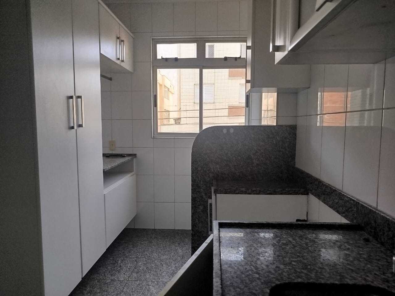 Apartamento à venda com 3 quartos, 85m² - Foto 14