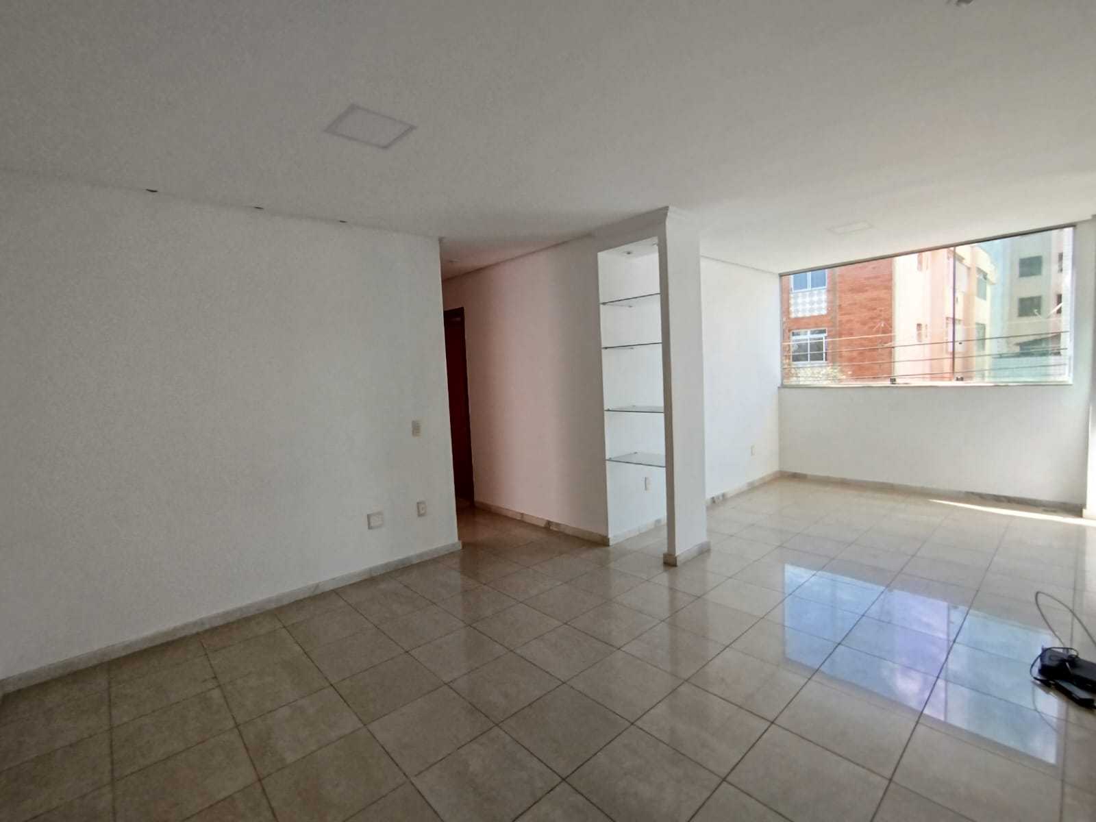 Apartamento à venda com 3 quartos, 85m² - Foto 2