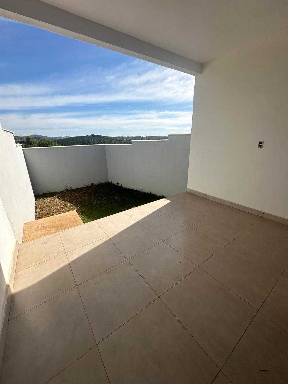 Casa à venda com 2 quartos, 68m² - Foto 14