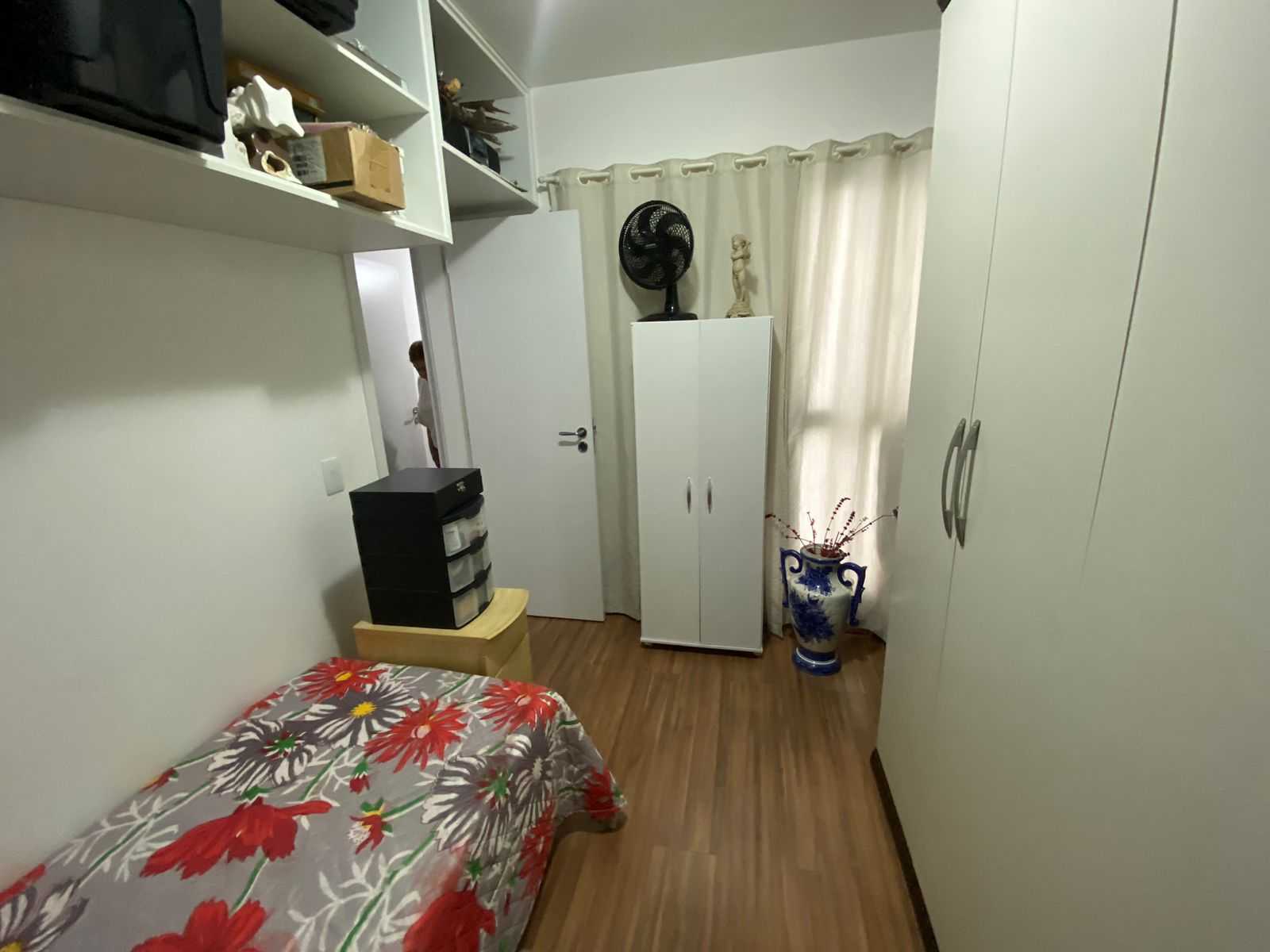 Apartamento à venda com 2 quartos, 50m² - Foto 2