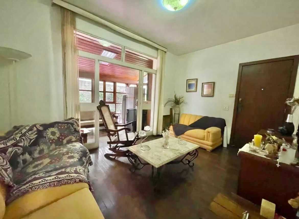 Apartamento à venda com 3 quartos, 50m² - Foto 2