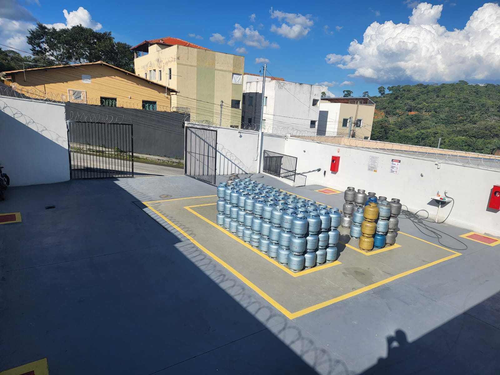 Depósito-Galpão-Armazém à venda, 360m² - Foto 4