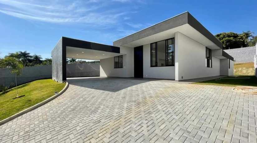 Casa à venda com 4 quartos, 300m² - Foto 14