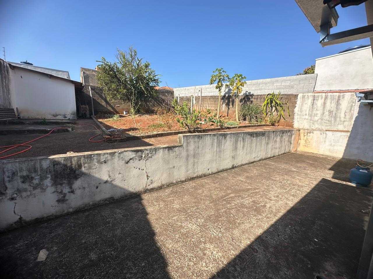 Casa à venda com 3 quartos, 140m² - Foto 14