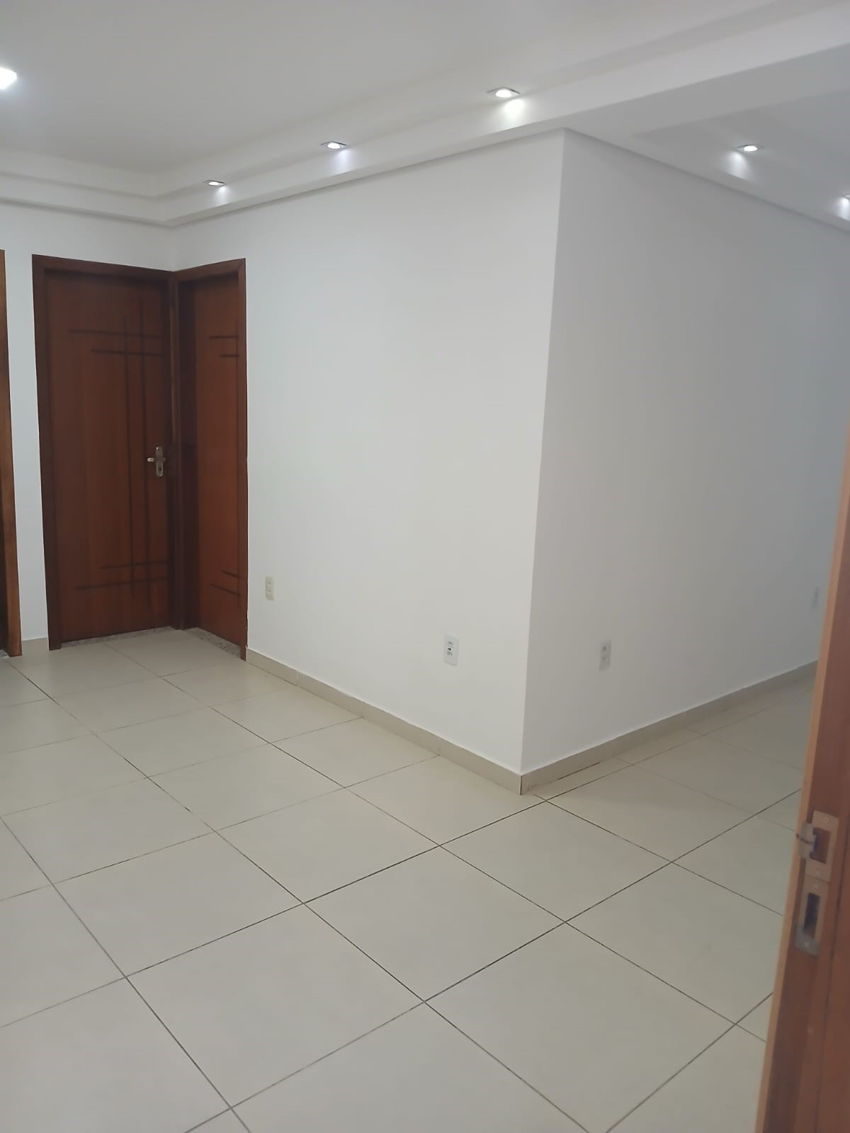 Apartamento para alugar com 2 quartos, 45m² - Foto 12