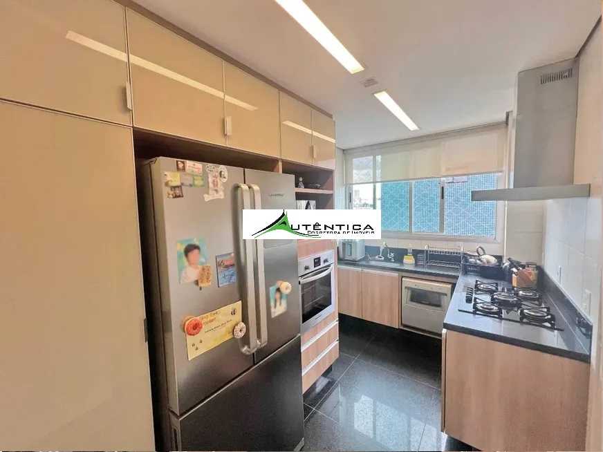 Cobertura à venda com 3 quartos, 200m² - Foto 17