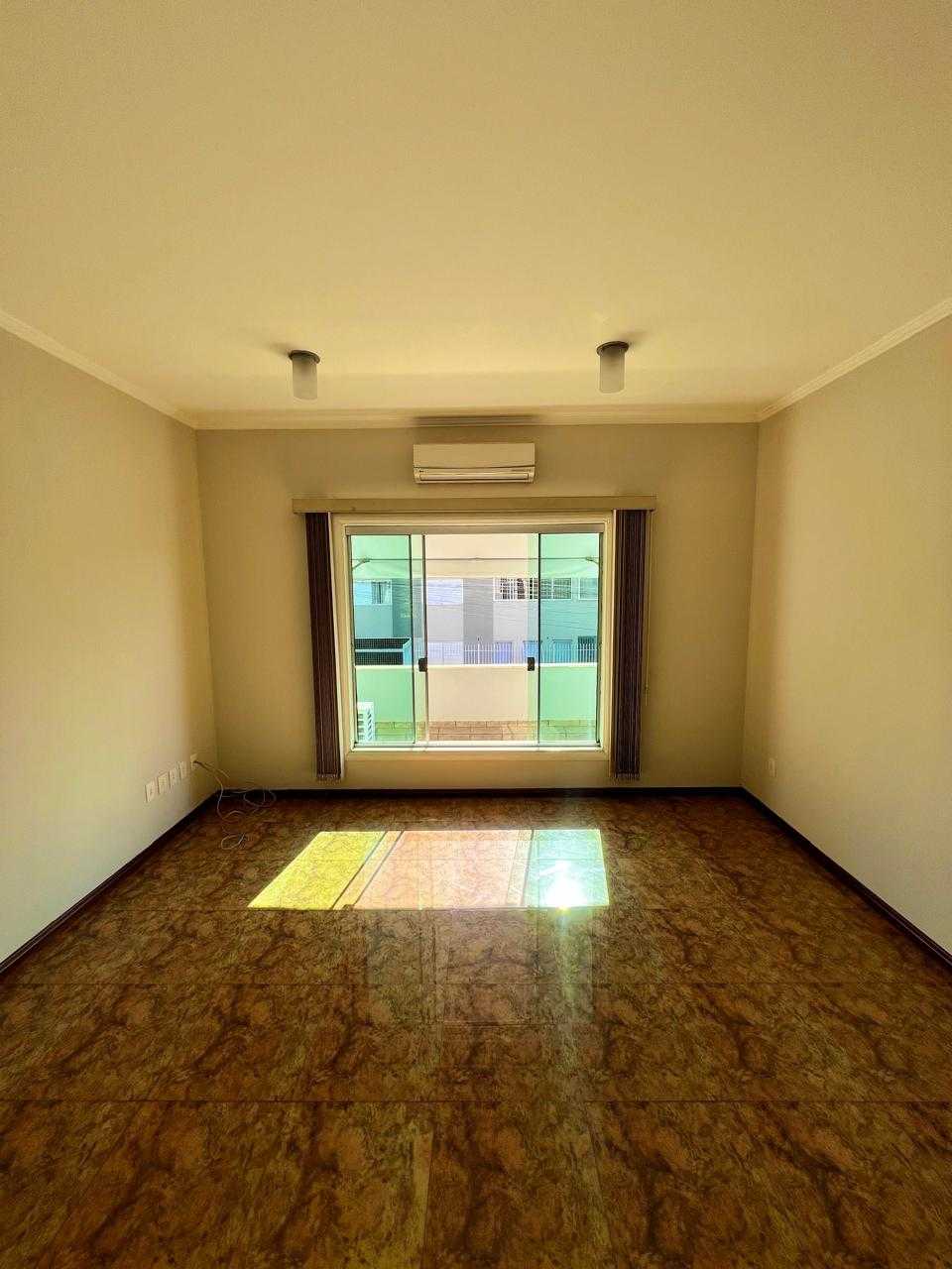 Casa à venda com 4 quartos, 360m² - Foto 10