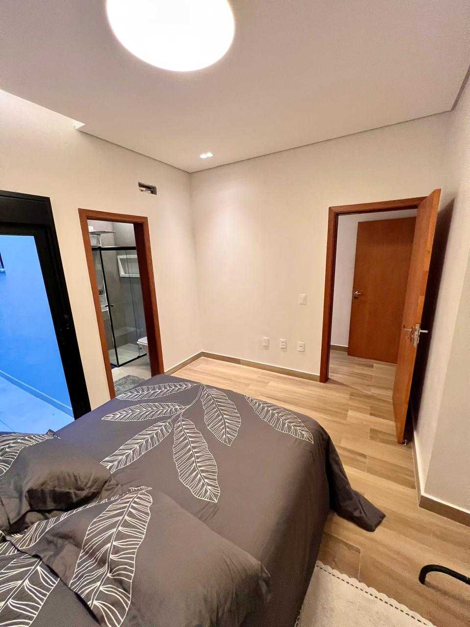 Casa para alugar com 3 quartos, 250m² - Foto 16