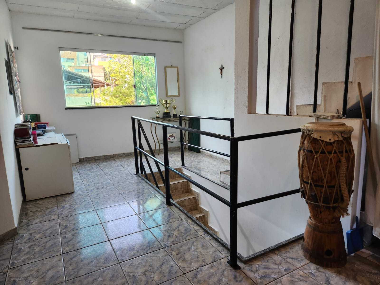 Casa à venda com 3 quartos, 90m² - Foto 10