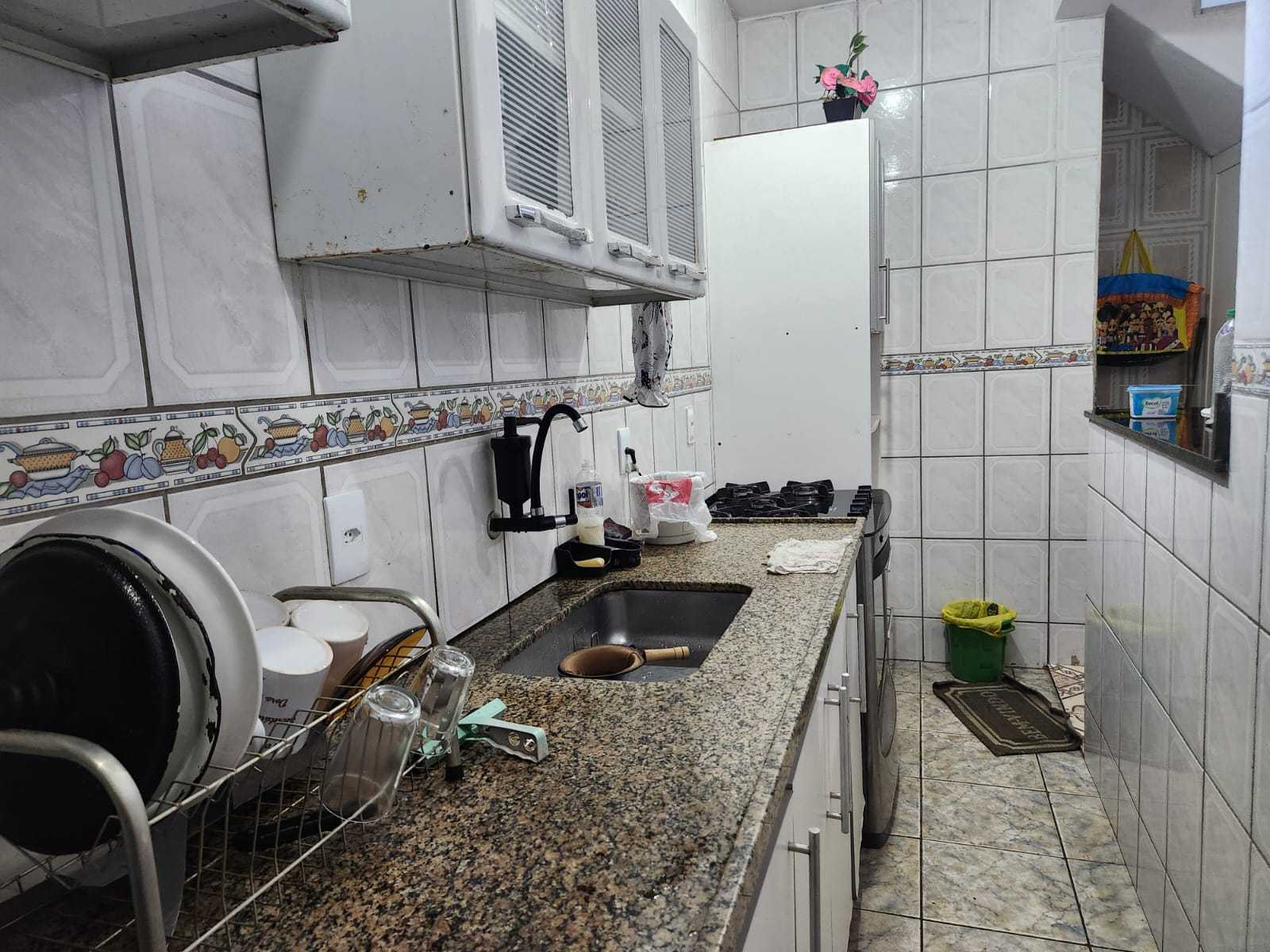 Casa à venda com 3 quartos, 90m² - Foto 7