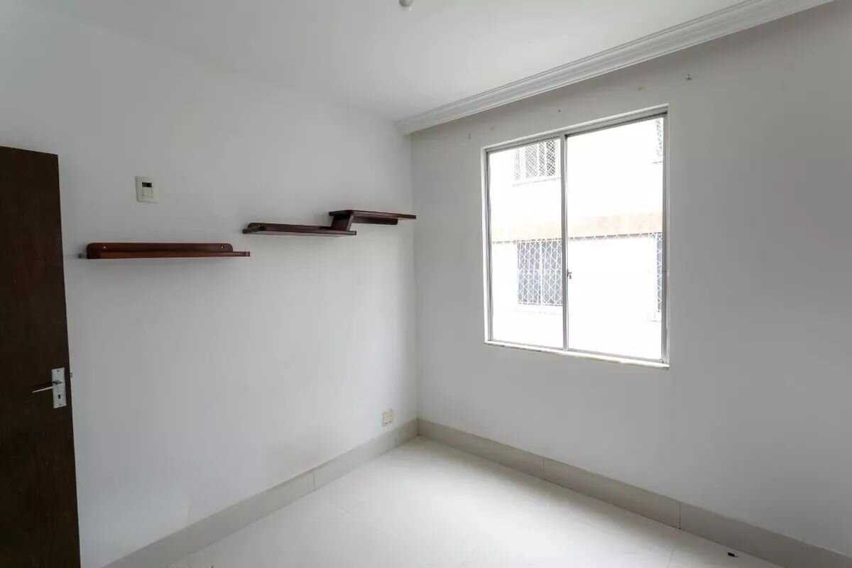 Apartamento à venda com 2 quartos, 66m² - Foto 9