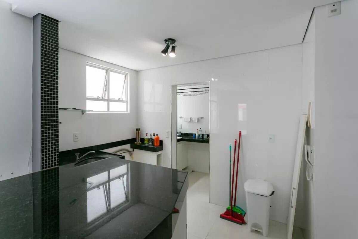 Apartamento à venda com 2 quartos, 66m² - Foto 16