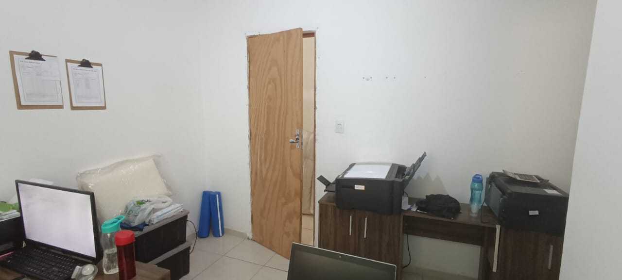 Casa à venda com 3 quartos, 180m² - Foto 14