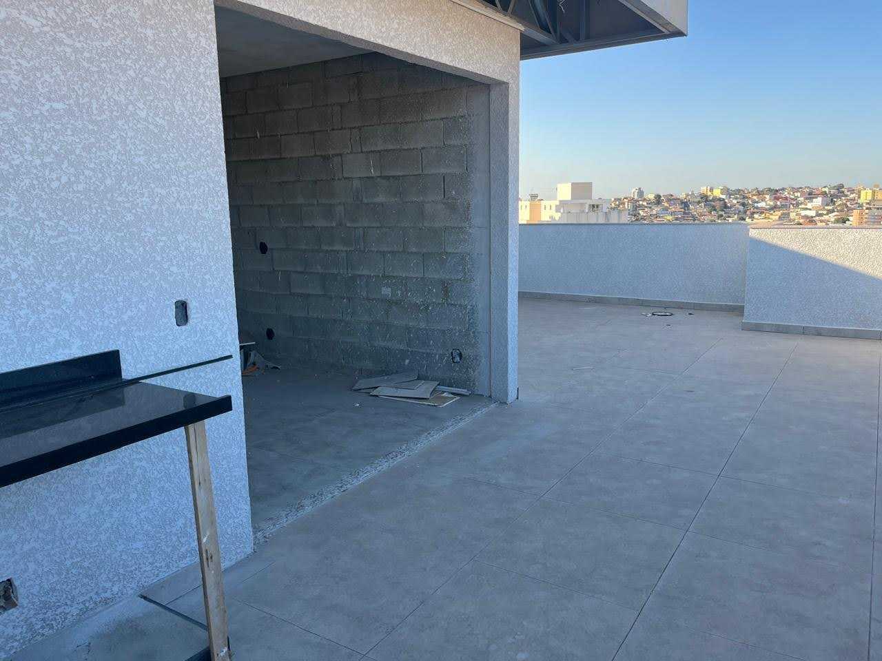 Cobertura à venda com 2 quartos, 118m² - Foto 1