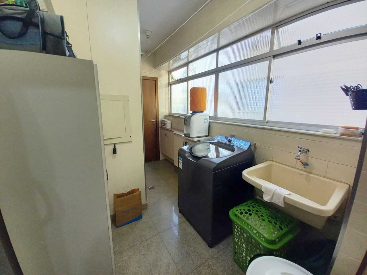 Apartamento à venda com 4 quartos, 133m² - Foto 21