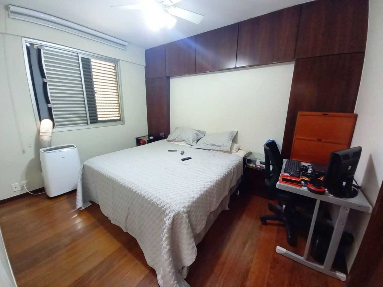 Apartamento à venda com 4 quartos, 133m² - Foto 8