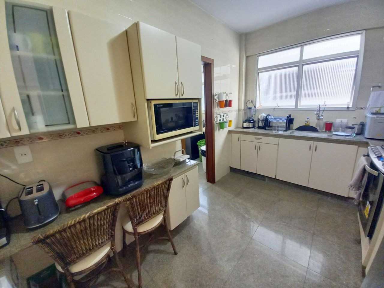 Apartamento à venda com 4 quartos, 133m² - Foto 7