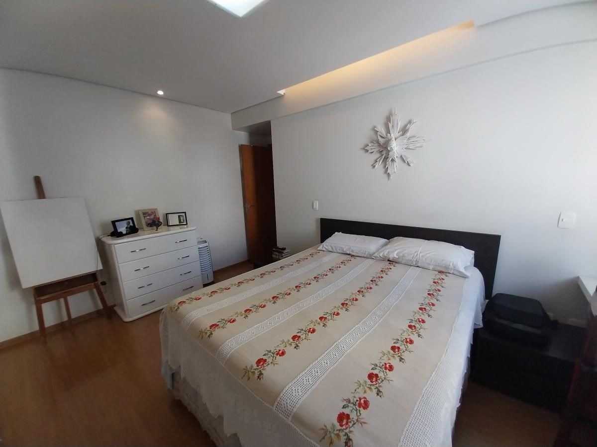 Apartamento à venda com 4 quartos, 169m² - Foto 9