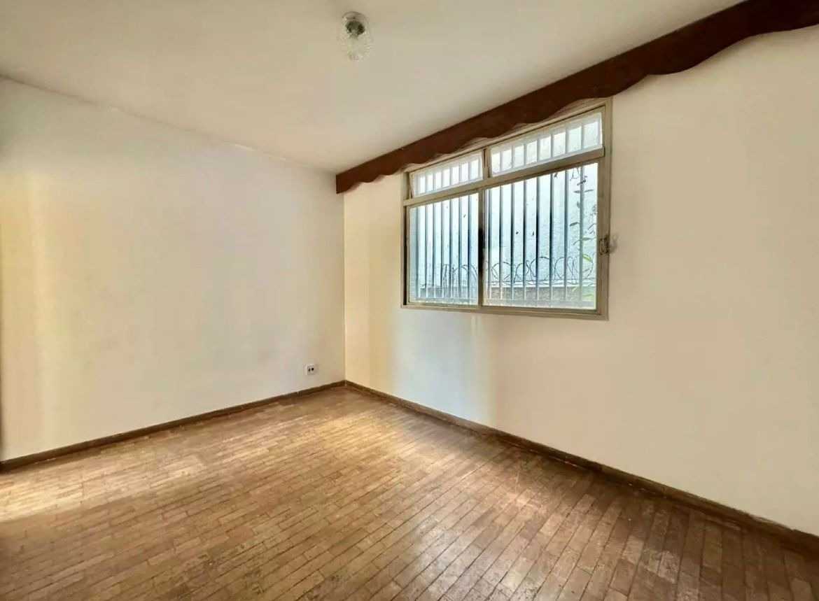 Apartamento à venda com 3 quartos, 103m² - Foto 3