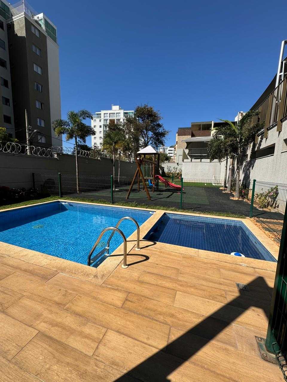 Apartamento à venda com 2 quartos, 61m² - Foto 1