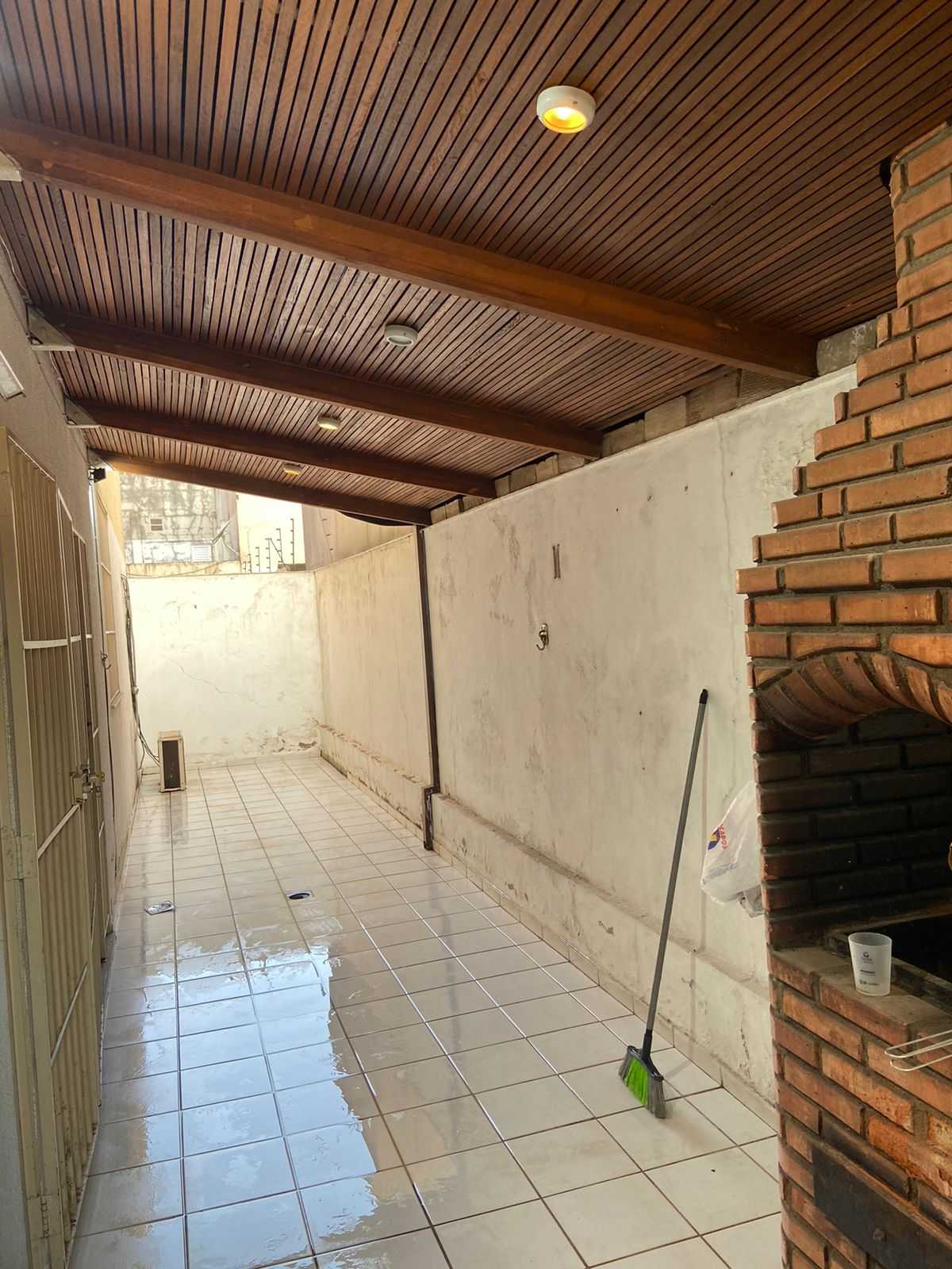 Apartamento à venda com 2 quartos, 108m² - Foto 1