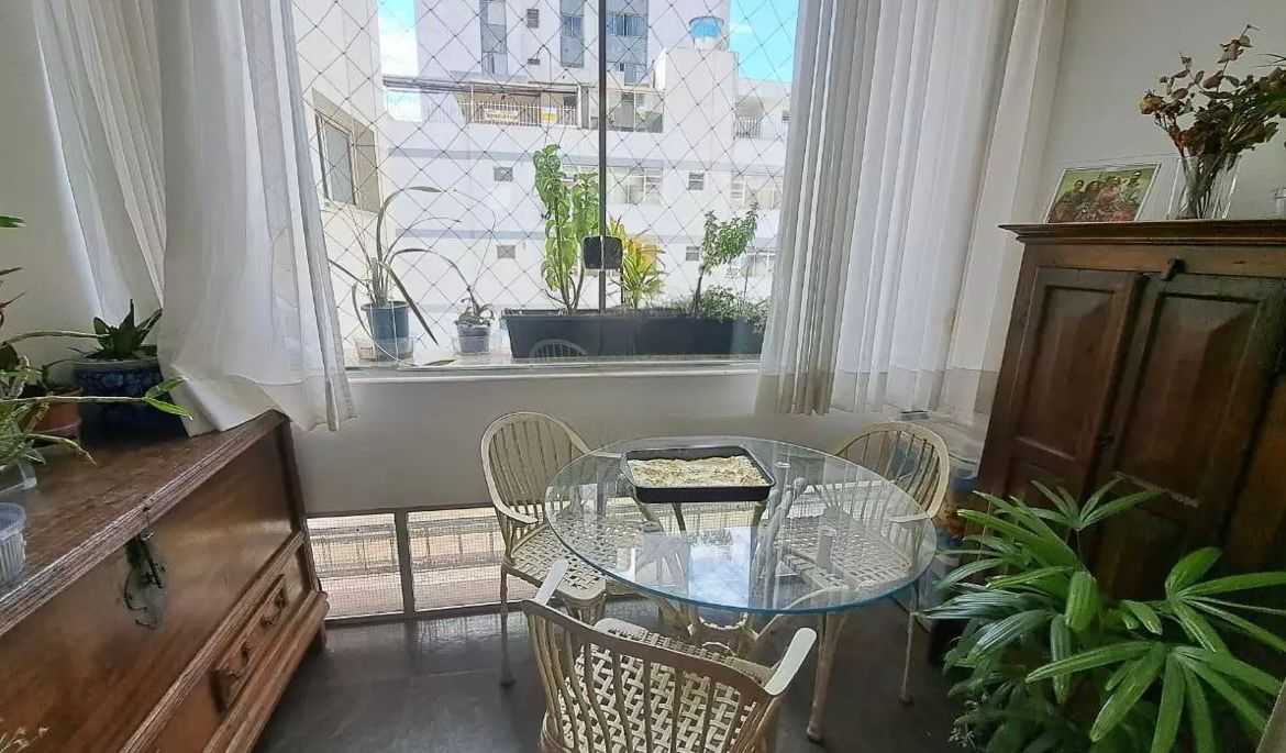 Apartamento à venda com 4 quartos, 150m² - Foto 7