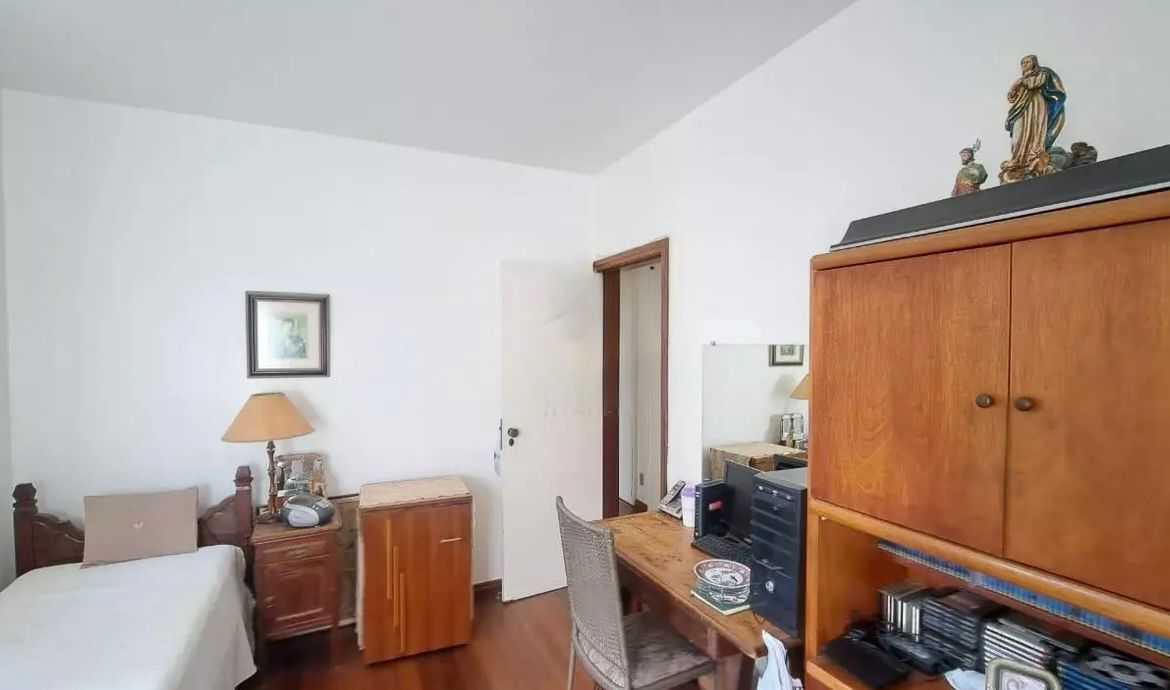 Apartamento à venda com 4 quartos, 150m² - Foto 15