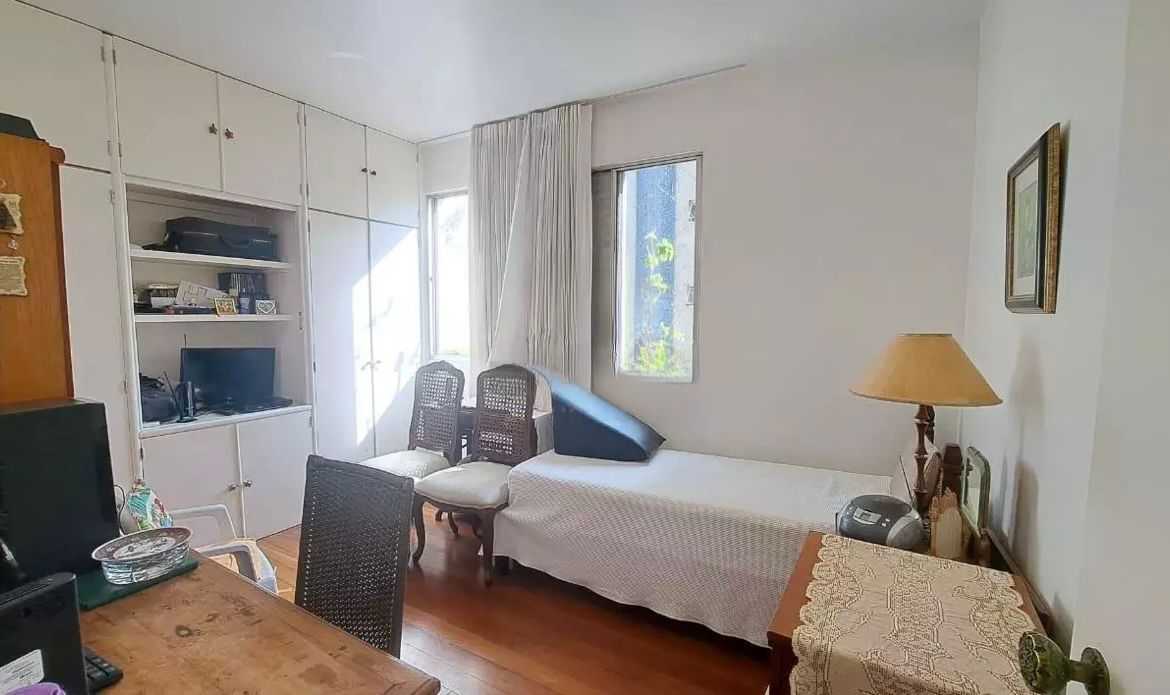 Apartamento à venda com 4 quartos, 150m² - Foto 14