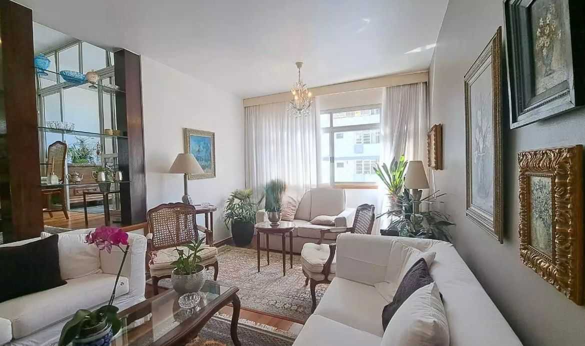 Apartamento à venda com 4 quartos, 150m² - Foto 2