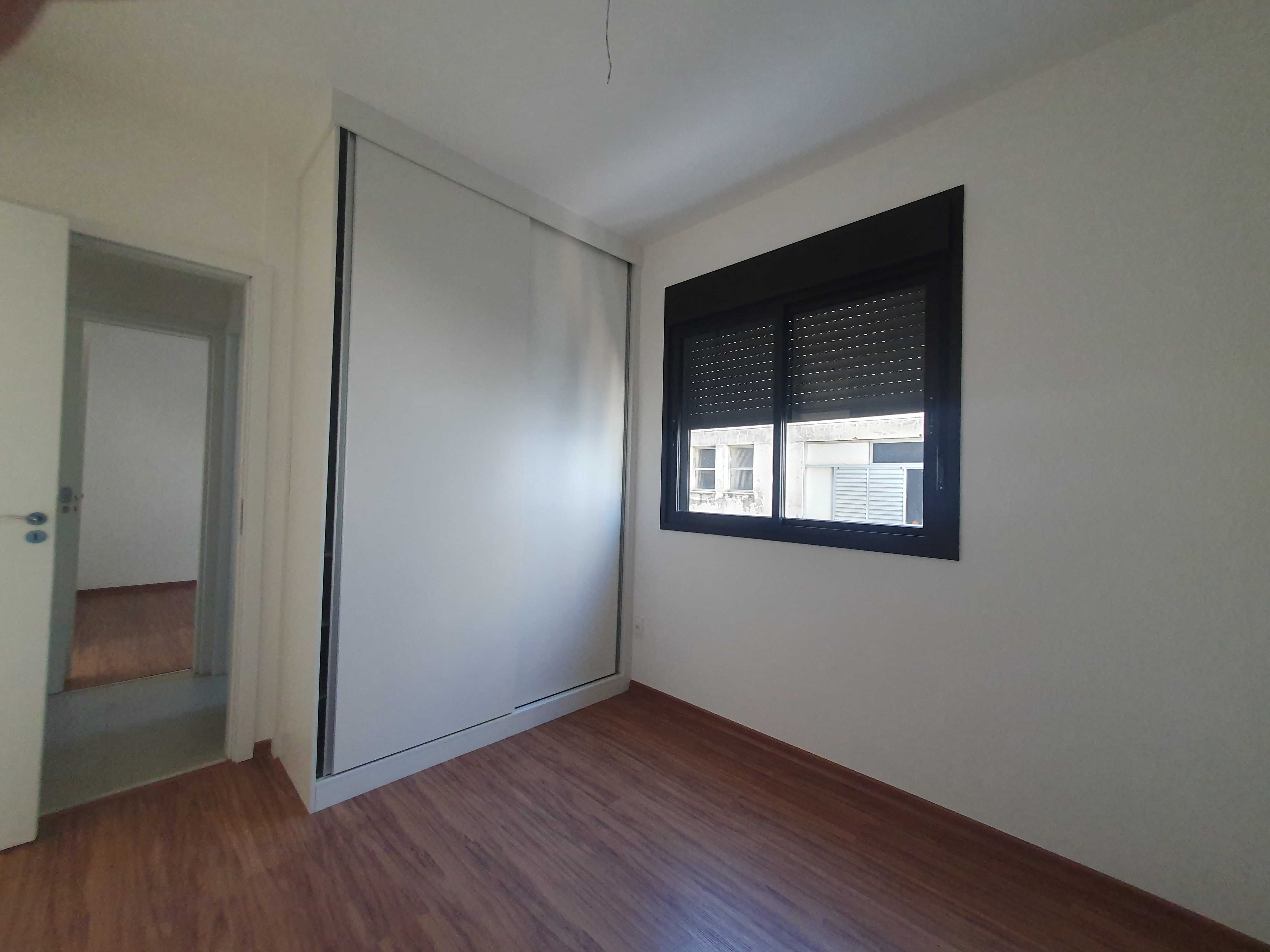 Apartamento à venda com 3 quartos, 75m² - Foto 9