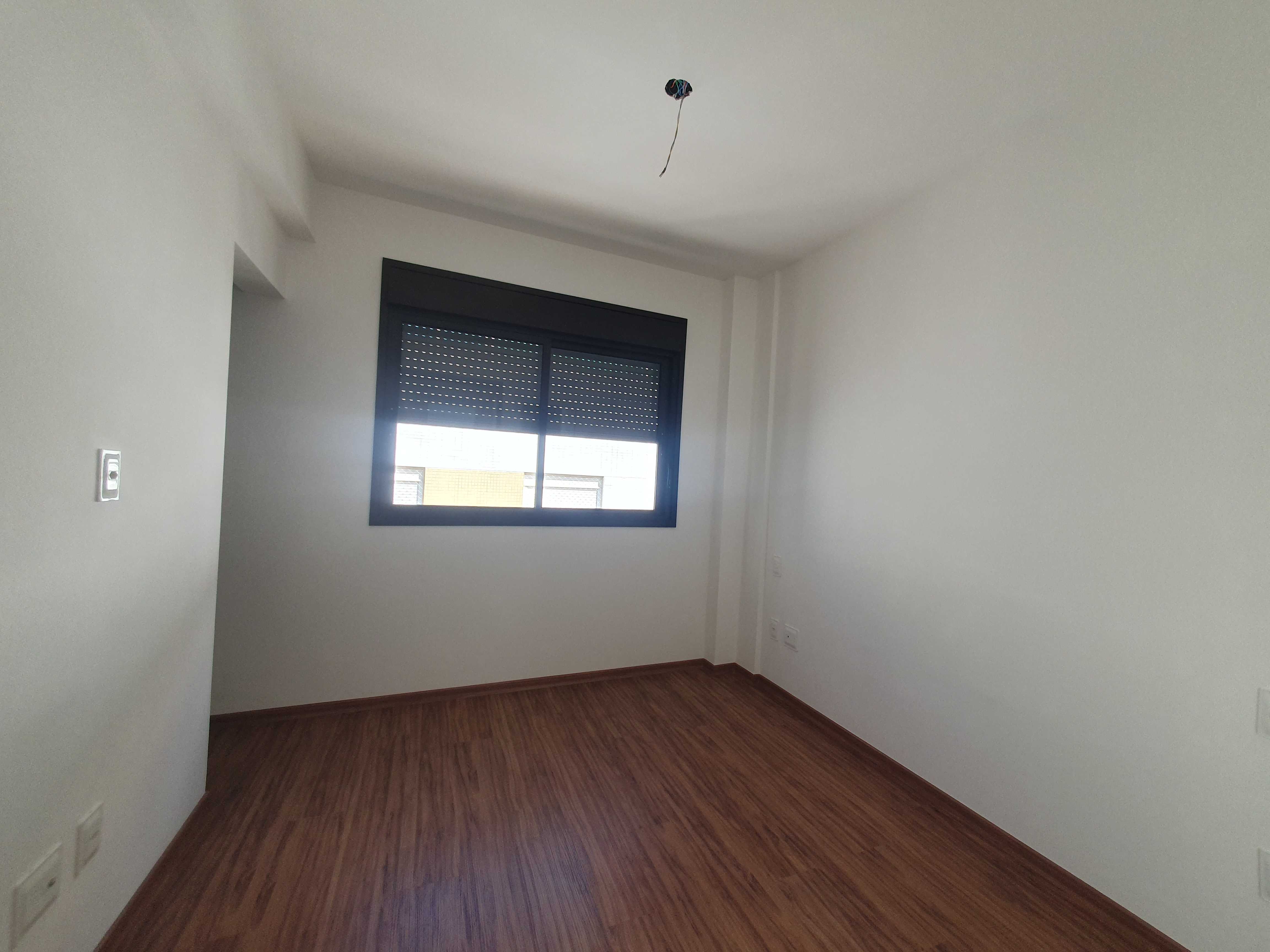 Apartamento à venda com 3 quartos, 75m² - Foto 8