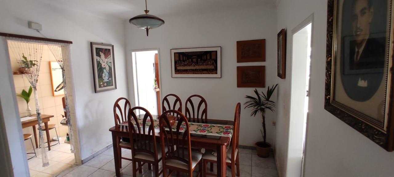 Casa à venda com 3 quartos, 210m² - Foto 12