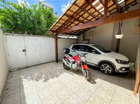 Casa à venda com 3 quartos, 180m² - Foto 7