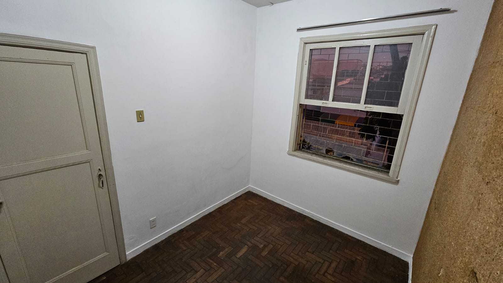 Apartamento à venda com 2 quartos, 55m² - Foto 15