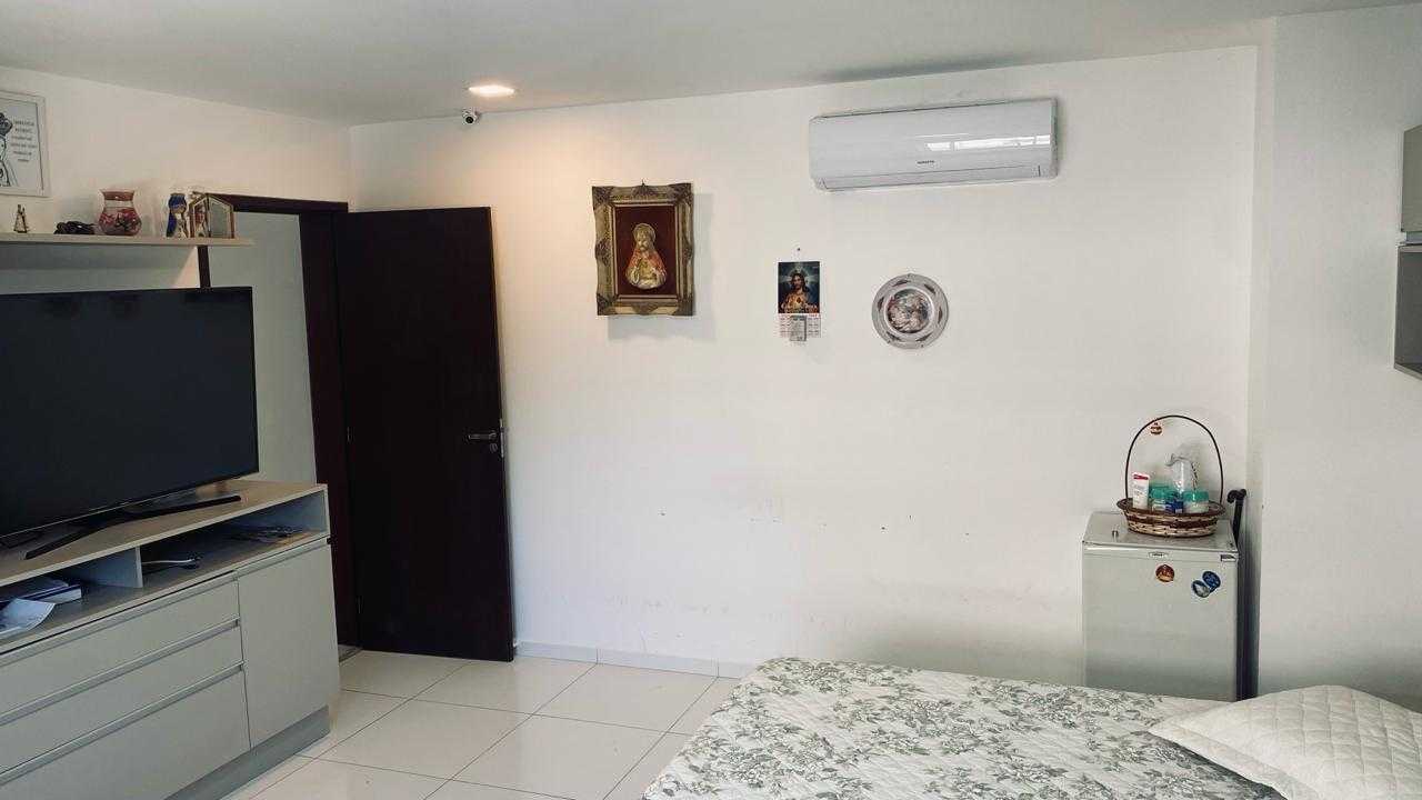 Casa de Condomínio à venda com 5 quartos, 310m² - Foto 17